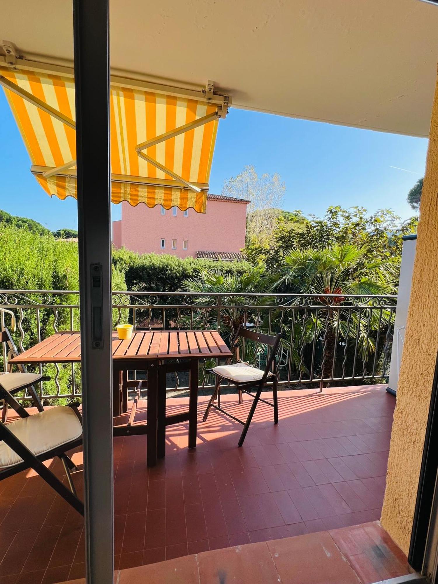 Superbe Appartement Terrasse Et Parking Prive Saint-Tropez Dış mekan fotoğraf