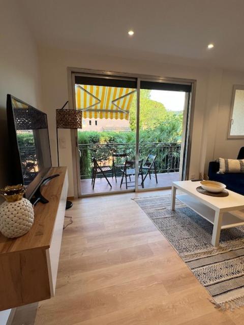 Superbe Appartement Terrasse Et Parking Prive Saint-Tropez Dış mekan fotoğraf